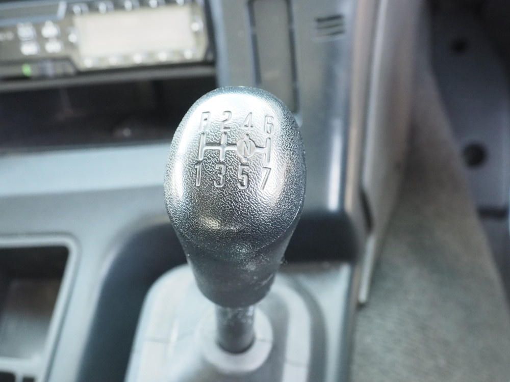 いすゞ ギガ ウイング車 大型 QKG-CYJ77A 年式 H26[写真33]