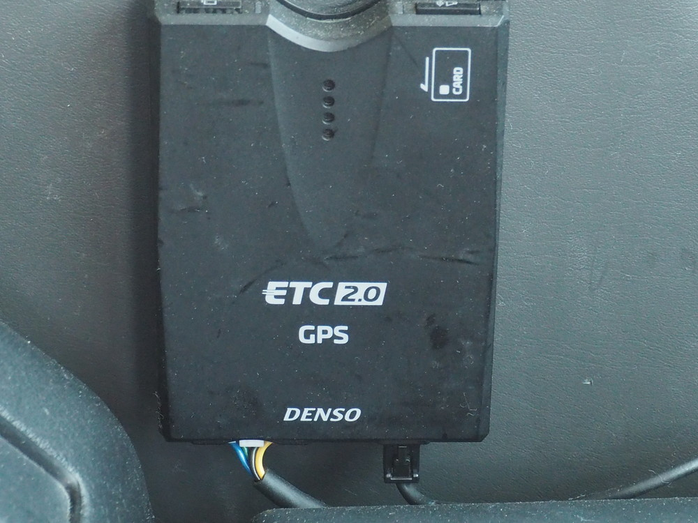 いすゞ ギガ ウイング車 大型 QKG-CYJ77A 年式 H26[写真38]