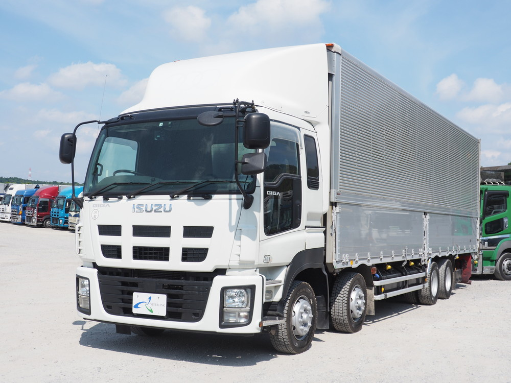 いすゞ ギガ ウイング車 大型 QKG-CYJ77A 年式 H26[写真01]
