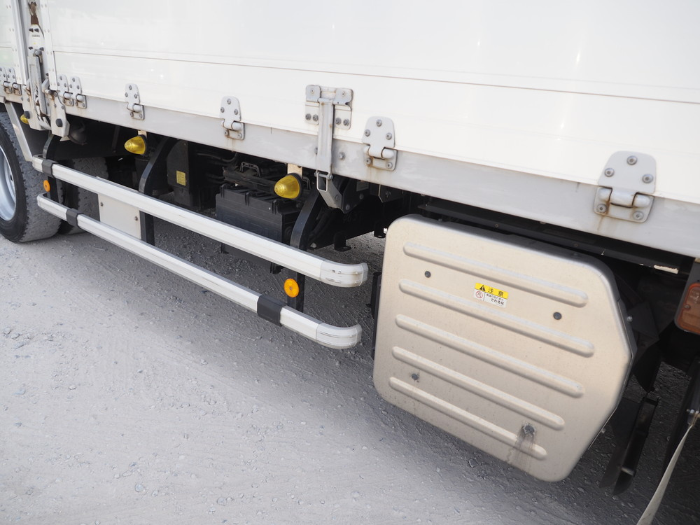 いすゞ ギガ ウイング車 大型 QKG-CYJ77A 年式 H26[写真09]