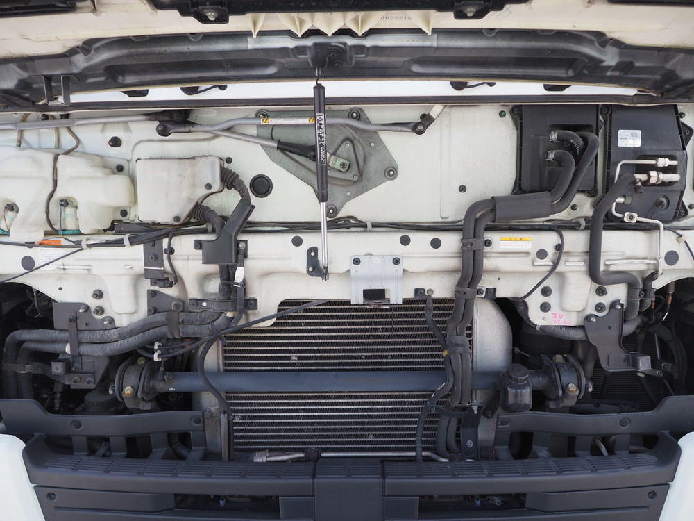 いすゞ ギガ ウイング車 大型 QKG-CYJ77A 年式 H26[写真43]