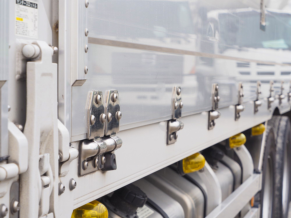 三菱ふそう スーパーグレート ウイング車 大型 QKG-FS55VZ 年式 H26[写真10]