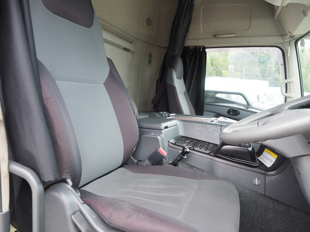 三菱ふそう スーパーグレート ウイング車 大型 QKG-FS55VZ 年式 H26[写真36]