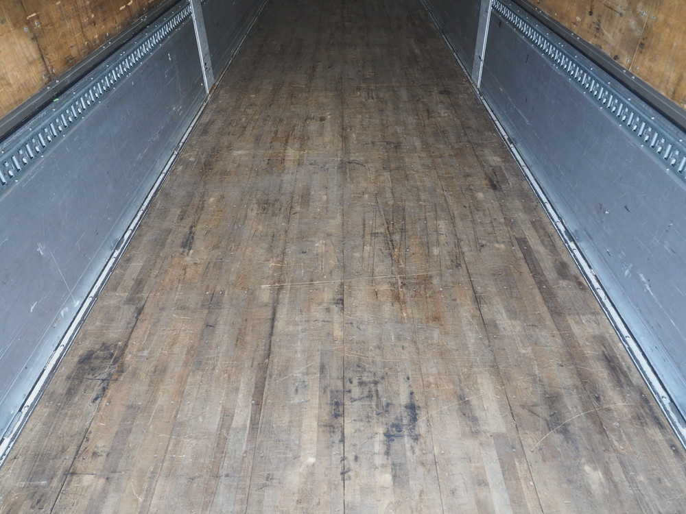 日野 グランドプロフィア ウイング車 大型 LKG-FW1EXBG 年式 H22[写真25]