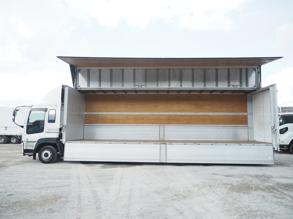 いすゞ ギガ ウイング車 大型 QKG-CYJ77A 年式 H26[写真13]