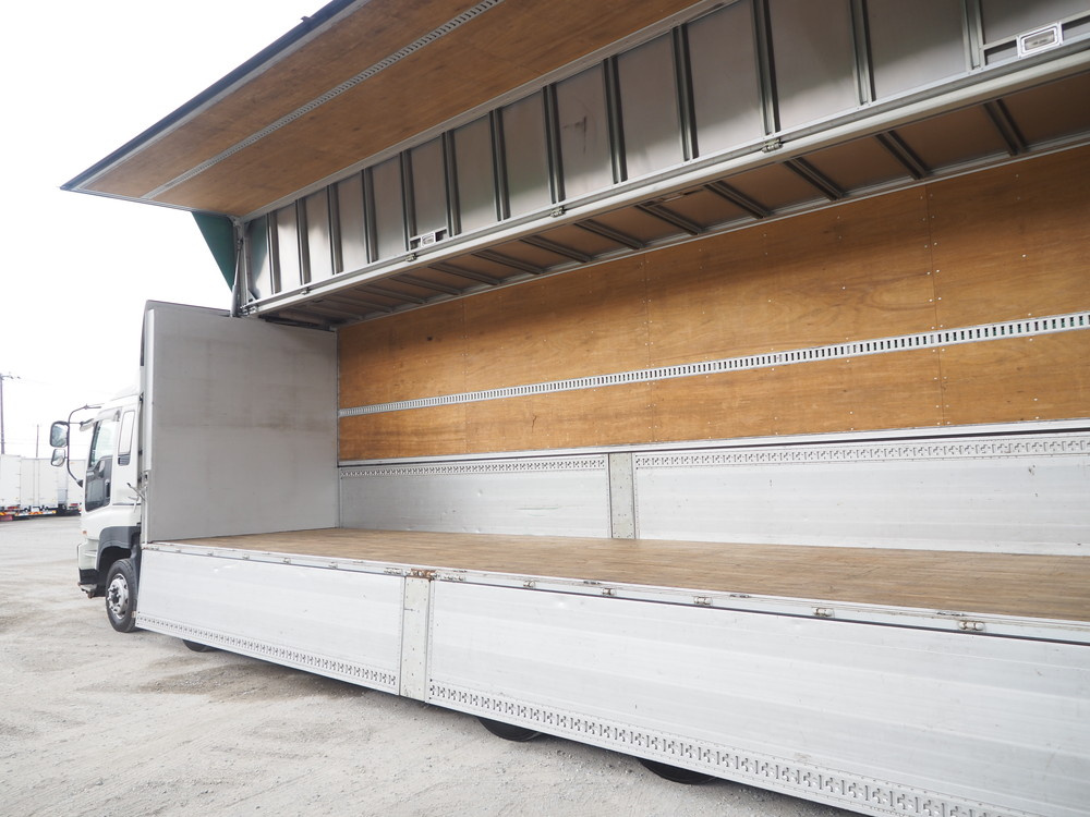 いすゞ ギガ ウイング車 大型 QKG-CYJ77A 年式 H26[写真16]