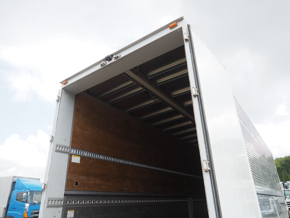 いすゞ ギガ ウイング車 大型 QKG-CYJ77A 年式 H26[写真22]