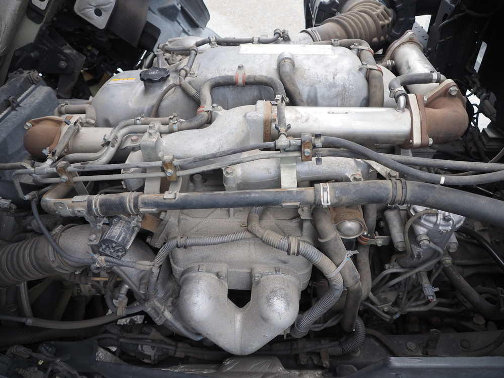 いすゞ ギガ ウイング車 大型 QKG-CYJ77A 年式 H26[写真51]