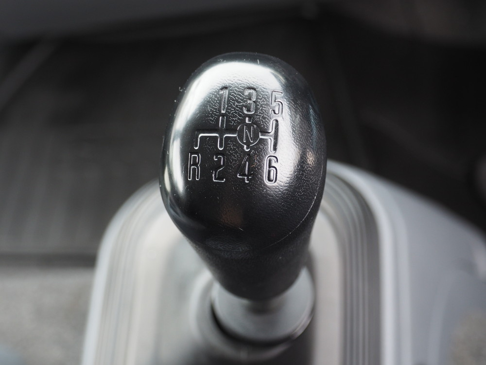 いすゞ フォワード ウイング車 中型 TKG-FRR90T2 年式 H26[写真30]