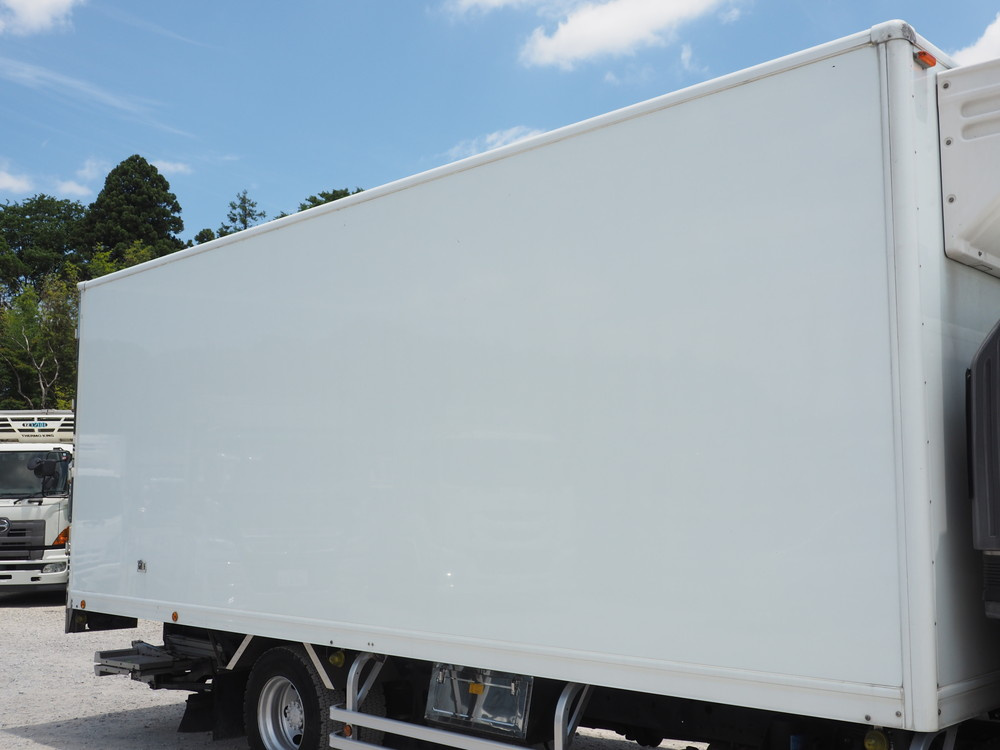 日野 レンジャー 冷凍バン 中型 TKG-FD9JLAG 年式 H28[写真10]