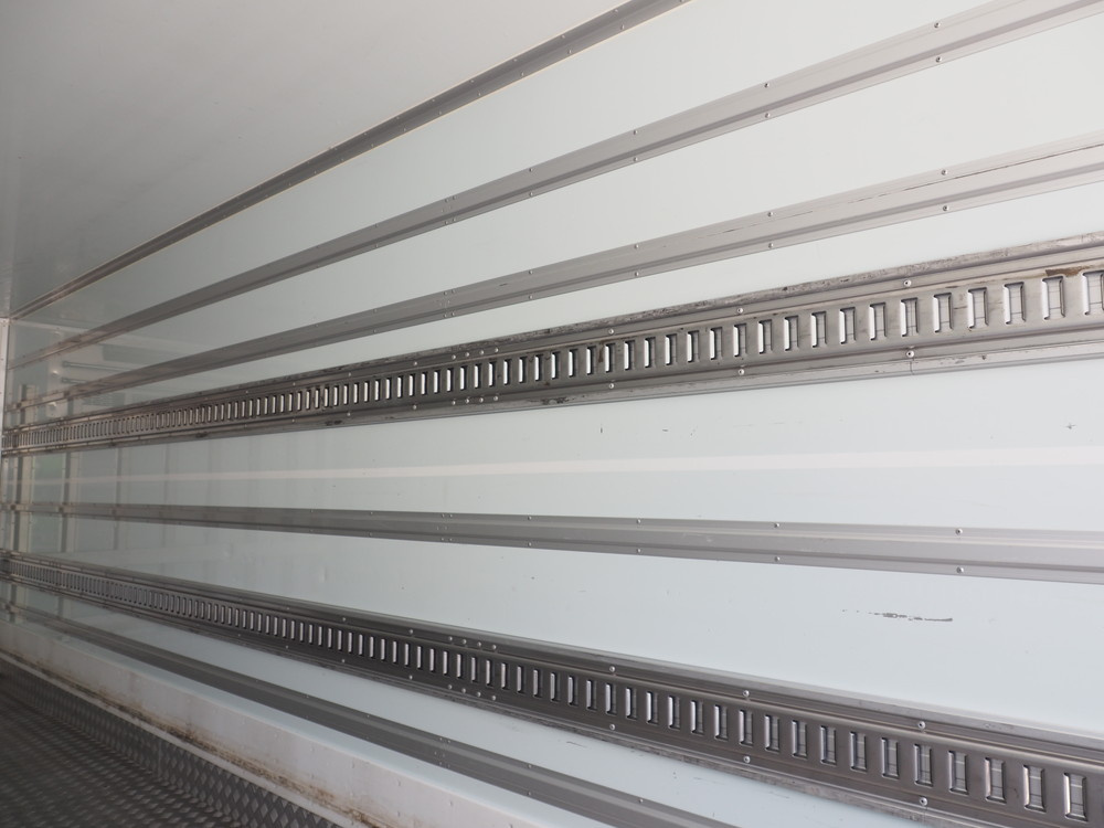 日野 レンジャー 冷凍バン 中型 TKG-FD9JLAG 年式 H28[写真24]