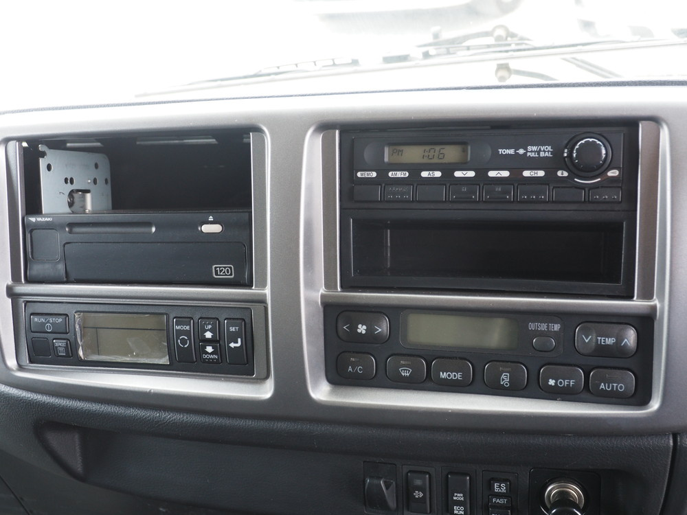 日野 レンジャー 冷凍バン 中型 TKG-FD9JLAG 年式 H28[写真38]