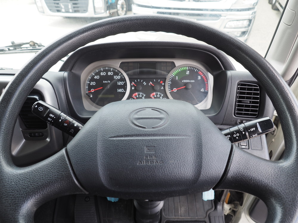 日野 レンジャー 冷凍バン 中型 TKG-FD9JLAG 年式 H28[写真36]