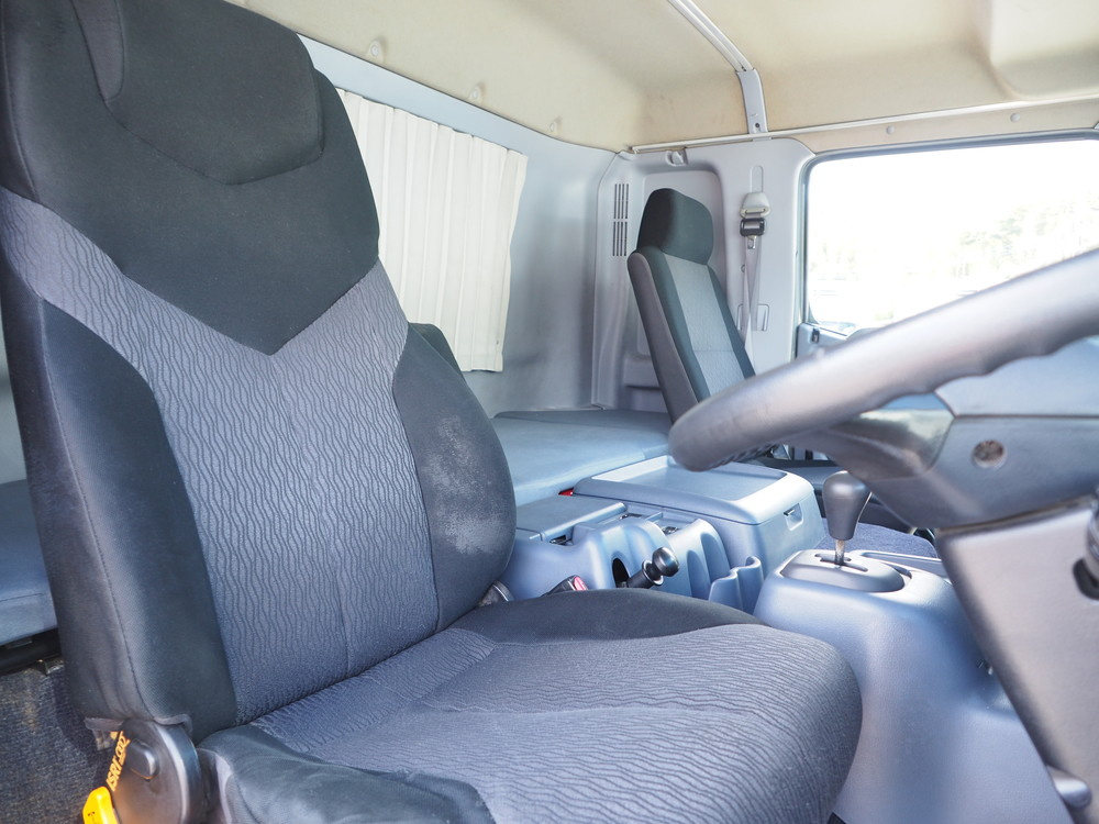 日野 グランドプロフィア ウイング車 大型 BKG-FW1EXYG 年式 H22[写真30]