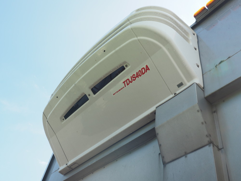 日野 グランドプロフィア 冷凍ウイング 大型 LKG-FW1EXBG 年式 H23[写真08]