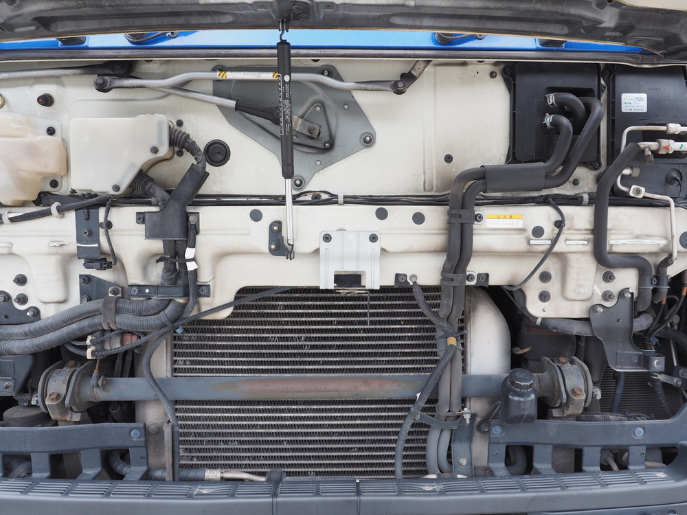 いすゞ ギガ ウイング車 大型 LKG-CYJ77A 年式 H23[写真59]