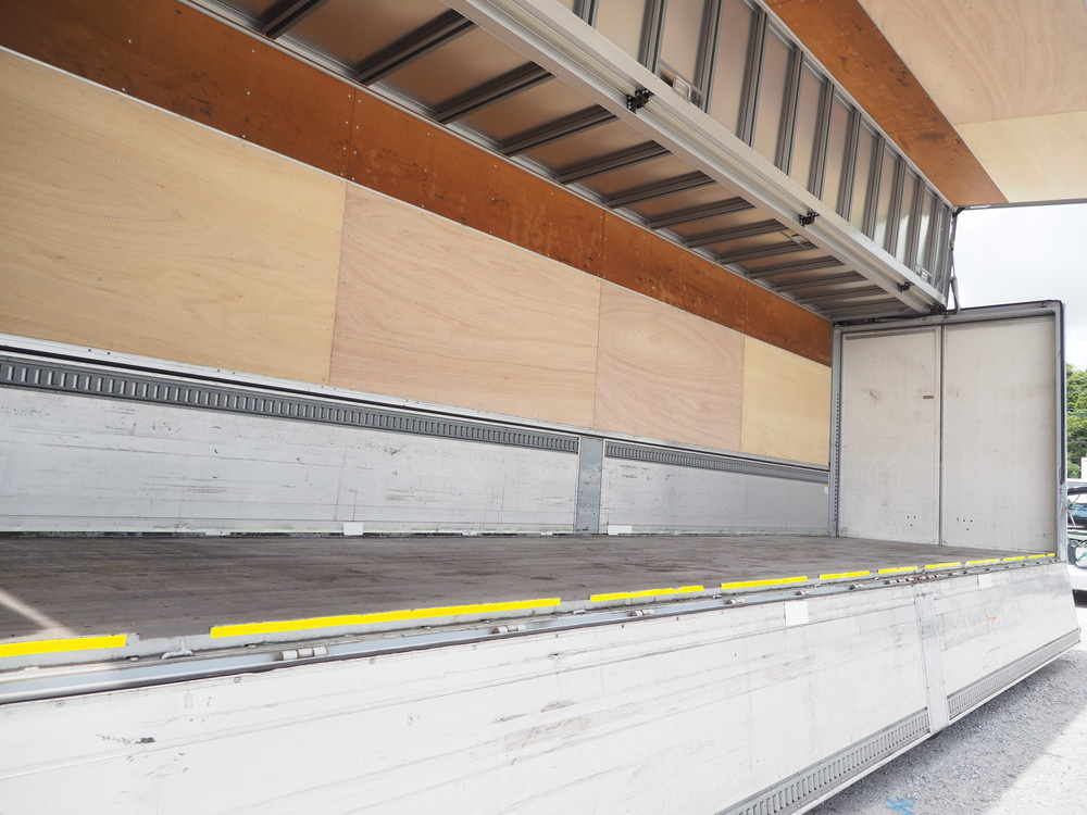 日野 グランドプロフィア ウイング車 大型 BKG-FW1EXYG 年式 H22[写真21]