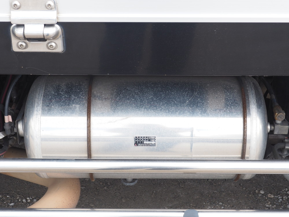 三菱ふそう スーパーグレート ウイング車 大型 LKG-FS54VZ 年式 H23[写真16]