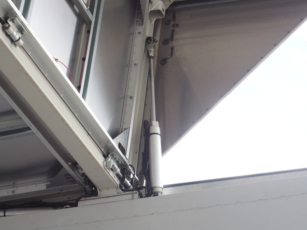 三菱ふそう スーパーグレート ウイング車 大型 LKG-FS54VZ 年式 H23[写真19]