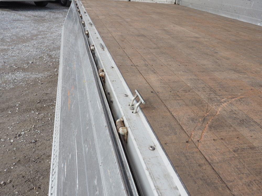 いすゞ フォワード ウイング車 中型 TKG-FRR90T2 年式 H26[写真22]