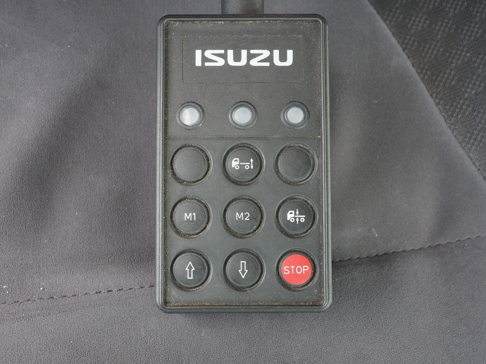 いすゞ フォワード ウイング車 中型 TKG-FRR90T2 年式 H26[写真50]