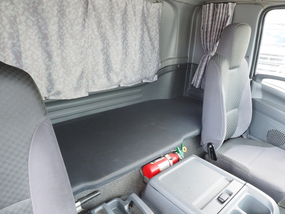 いすゞ フォワード ウイング車 中型 TKG-FRR90T2 年式 H26[写真51]