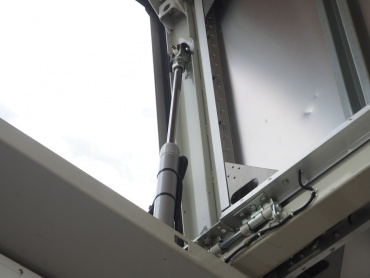 三菱ふそう スーパーグレート ウイング車 大型 QPG-FS64VZ 年式 H27 [写真21]