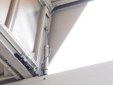 いすゞ フォワード ウイング車 中型 SKG-FRR90T2 年式 H24 [写真12]