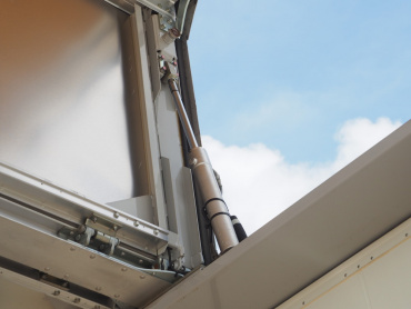 いすゞ ギガ ウイング車 大型 QKG-CYJ77A 年式 H26 [写真19]