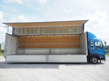 いすゞ ギガ ウイング車 大型 QKG-CYJ77A 年式 H26 [写真12]