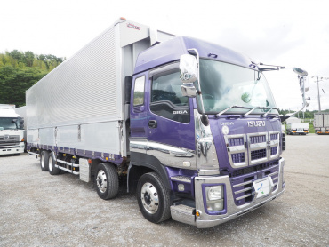 いすゞ ギガ ウイング車 大型 QKG-CYJ77A 年式 H24 [写真05]