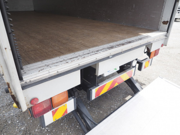 いすゞ フォワード ウイング車 中型 TKG-FRR90S2 年式 H24 [写真28]