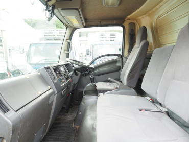 いすゞ エルフ 冷凍バン 小型 BKG-NPR85AN 年式 H23 [写真39]