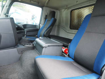 いすゞ ギガ 平ボディ 大型 QKG-CYJ77B 年式 H28 [写真40]