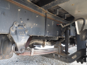 いすゞ ギガ 平ボディ 大型 QKG-CYJ77B 年式 H28 [写真42]