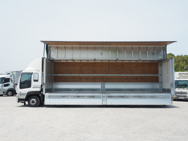 いすゞ ギガ ウイング車 大型 QKG-CYJ77A 年式 H26 [写真18]