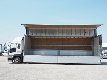 いすゞ ギガ ウイング車 大型 QKG-CYJ77A 年式 H25 [写真22]