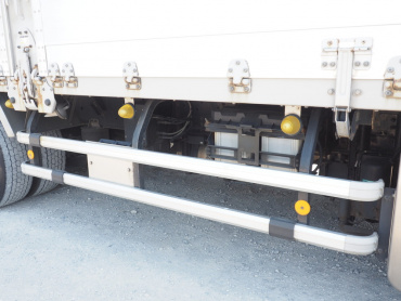 いすゞ ギガ ウイング車 大型 QPG-CYJ77B 年式 H28 [写真10]