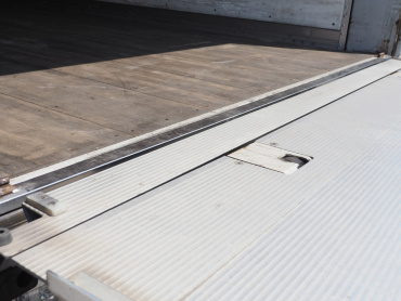 いすゞ ギガ ウイング車 大型 QPG-CYJ77B 年式 H28 [写真34]