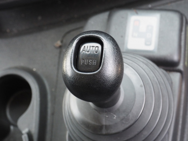 いすゞ ギガ ウイング車 大型 QPG-CYJ77B 年式 H28 [写真38]