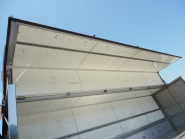 日野 グランドプロフィア ウイング車 大型 QKG-FW1EXBG 年式 H24 [写真30]