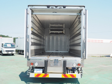 いすゞ フォワード 冷凍バン 中型 TKG-FRR90T2 年式 H25 [写真27]