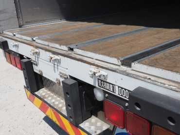 三菱ふそう スーパーグレート ウイング車 大型 QKG-FS54VZ 年式 H24 [写真32]