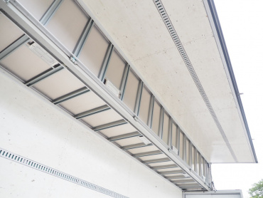 三菱ふそう スーパーグレート ウイング車 大型 QKG-FS55VZ 年式 H26 [写真26]