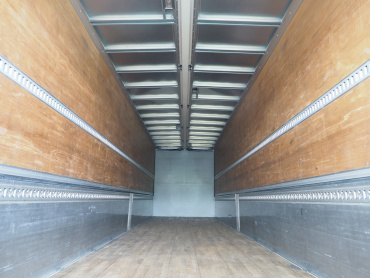 いすゞ ギガ ウイング車 大型 QKG-CYJ77A 年式 H26 [写真24]