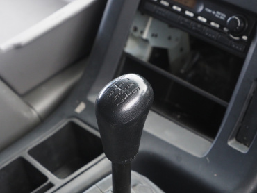 いすゞ ギガ ウイング車 大型 QKG-CYJ77A 年式 H26 [写真31]