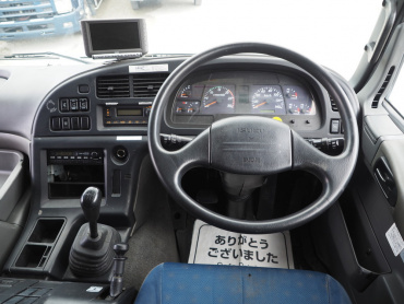 いすゞ ギガ ウイング車 大型 QKG-CYJ77A 年式 H26 [写真29]