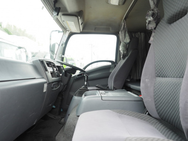 いすゞ フォワード ウイング車 中型 TKG-FRR90T2 年式 H26 [写真37]