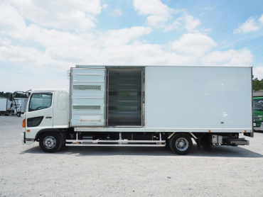 日野 レンジャー 冷凍バン 中型 TKG-FD9JLAG 年式 H28 [写真15]