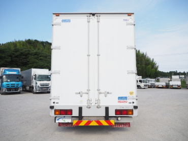 いすゞ ギガ ウイング車 大型 QKG-CYJ77A 年式 H26 [写真06]